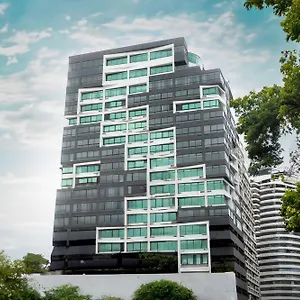 Hotel River Garden +